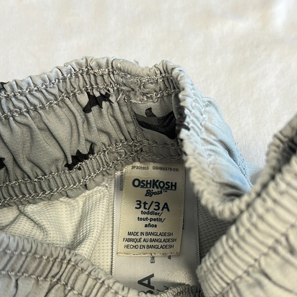 OshKosh B'gosh BWOT Shark Print Toddler swim Shorts/trunks - Picture 2 of 3